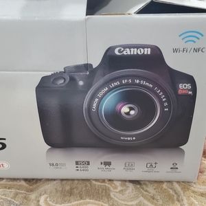 Canon rebel T6 camera